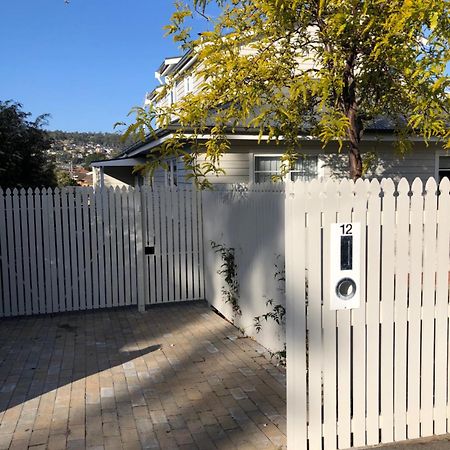 Litora Accommodation Hobart Buitenkant foto