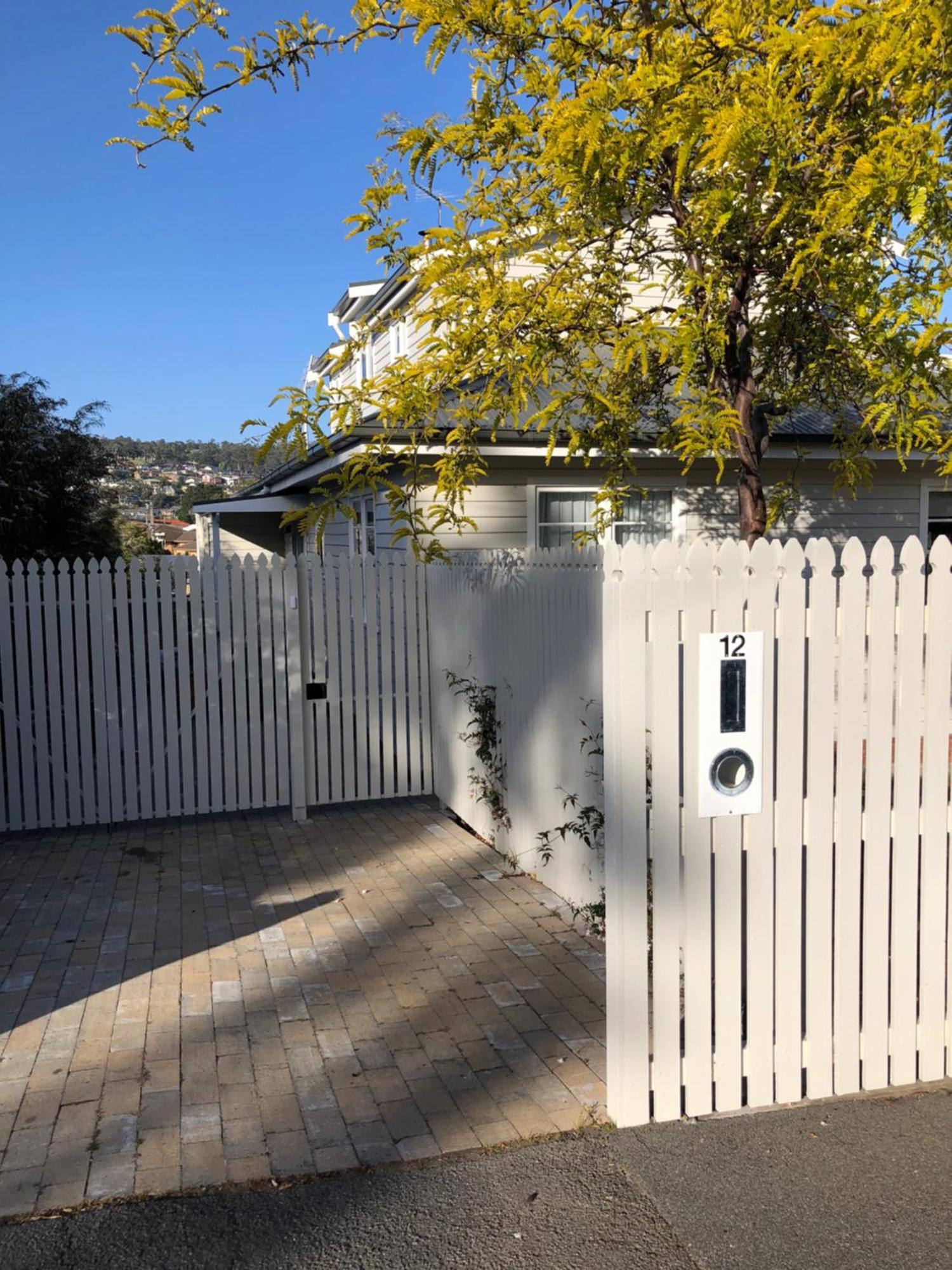 Litora Accommodation Hobart Buitenkant foto